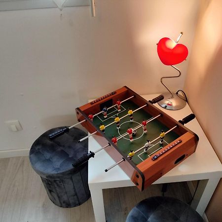 Un Studio Avec Une Entree Independante Thilouze Eksteriør billede