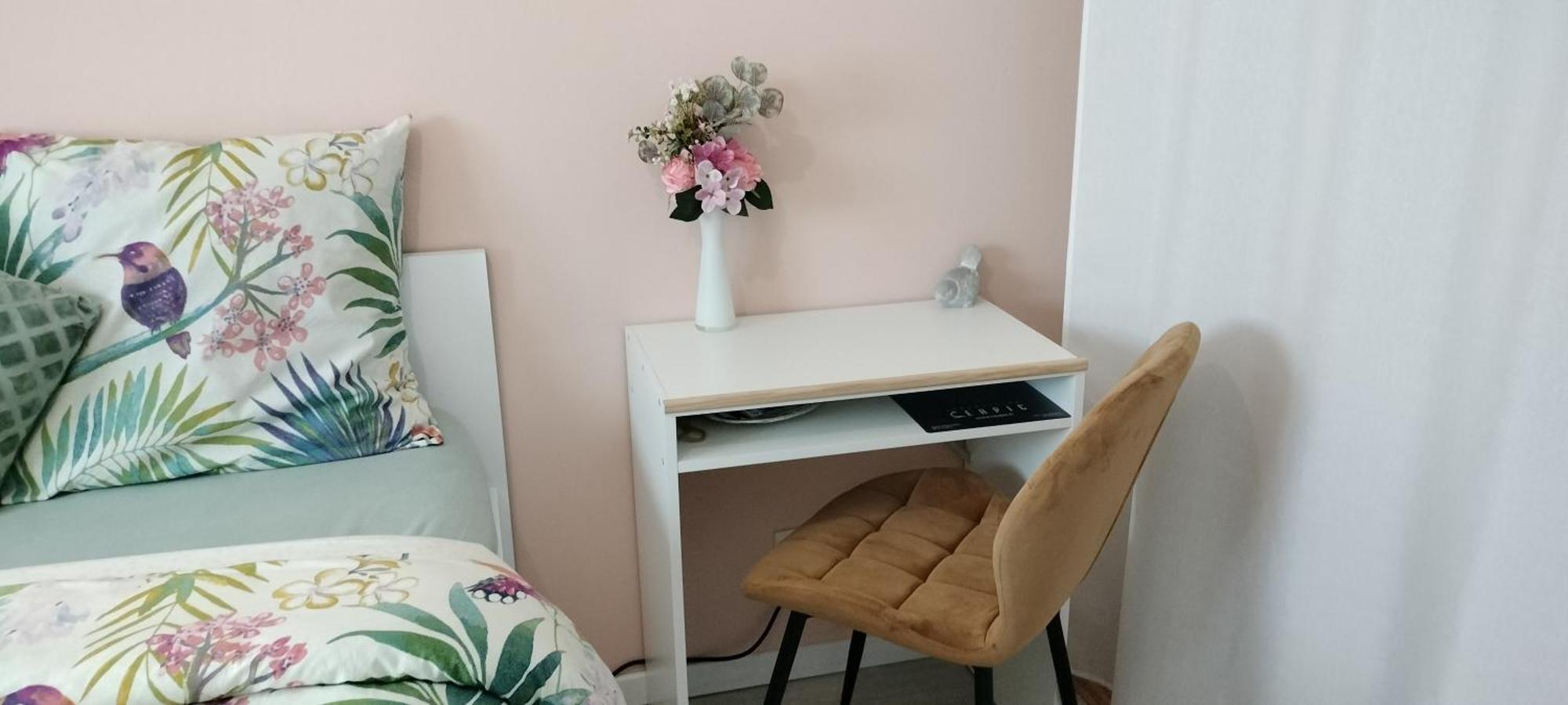 Un Studio Avec Une Entree Independante Thilouze Eksteriør billede